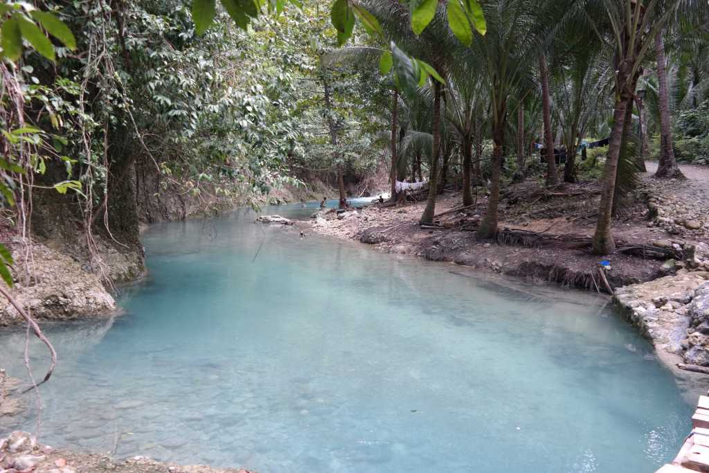 Kawasan Falls