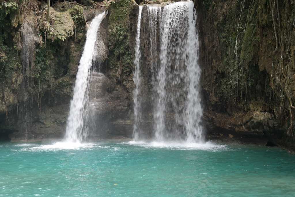 Kawasan Falls